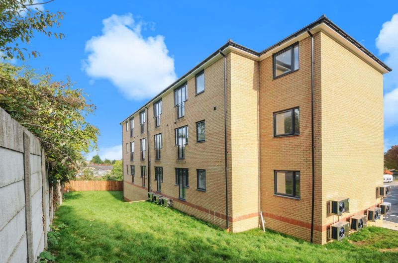 Mulberry Close, Luton GillHudson Homes